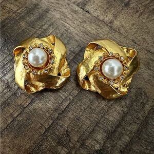 Vintage Chanel Style Pearl Knit Button Earrings